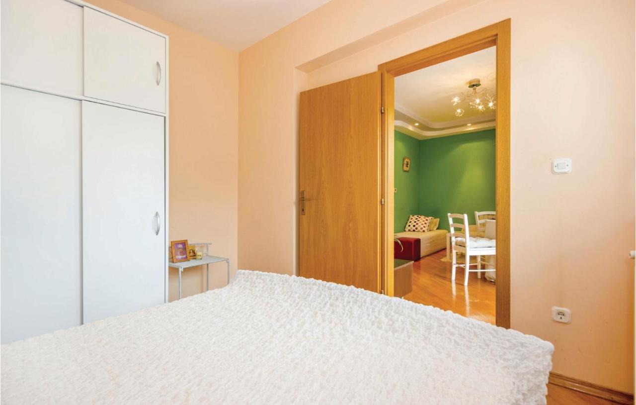 1 Bedroom Amazing Apartment In Рийека Екстериор снимка